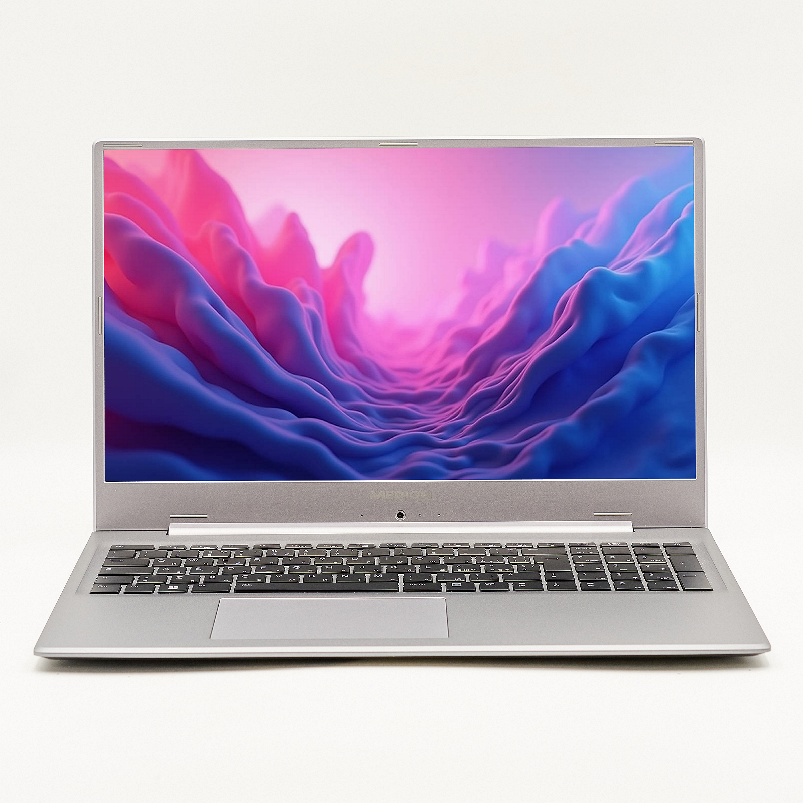 Игровой ноутбук Medion Akoya P17609 Intel Core i7-1165G7 RAM 32 ГБ SSD 512 ГБ + HDD 1 ТБ Nvidia GeForce Win10, фото №1