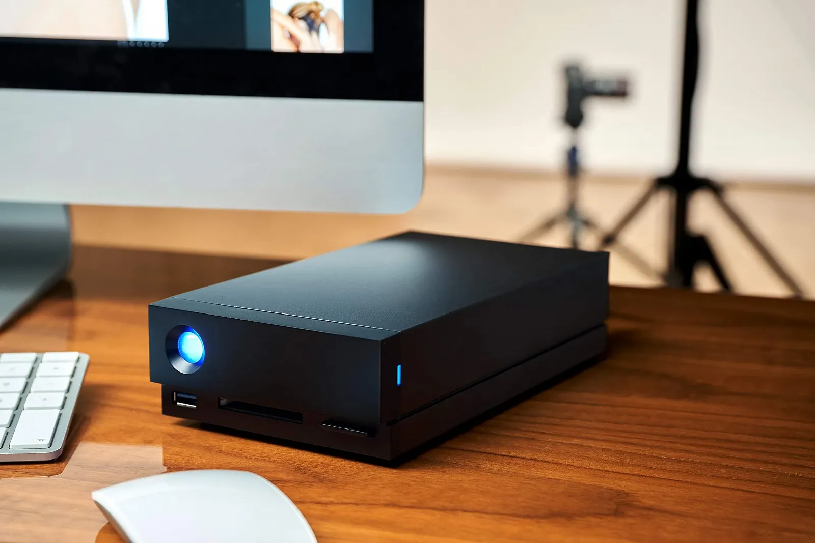 Зовнішній жорсткий диск LaCie 1big Dock HDD 8 ТБ Thunderbolt 3, фото №2 Зовнішній жорсткий диск LaCie 1big Dock HDD 8 ТБ Thunderbolt 3, фото №2