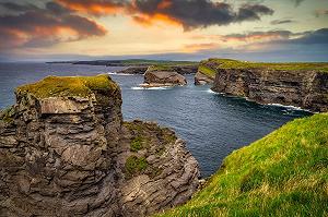 Пазл Lais Puzzle Скалистые утесы в Килки на закате, графство Клэр, Ирландия 2000 элементов synthetic.ua - Фото 1