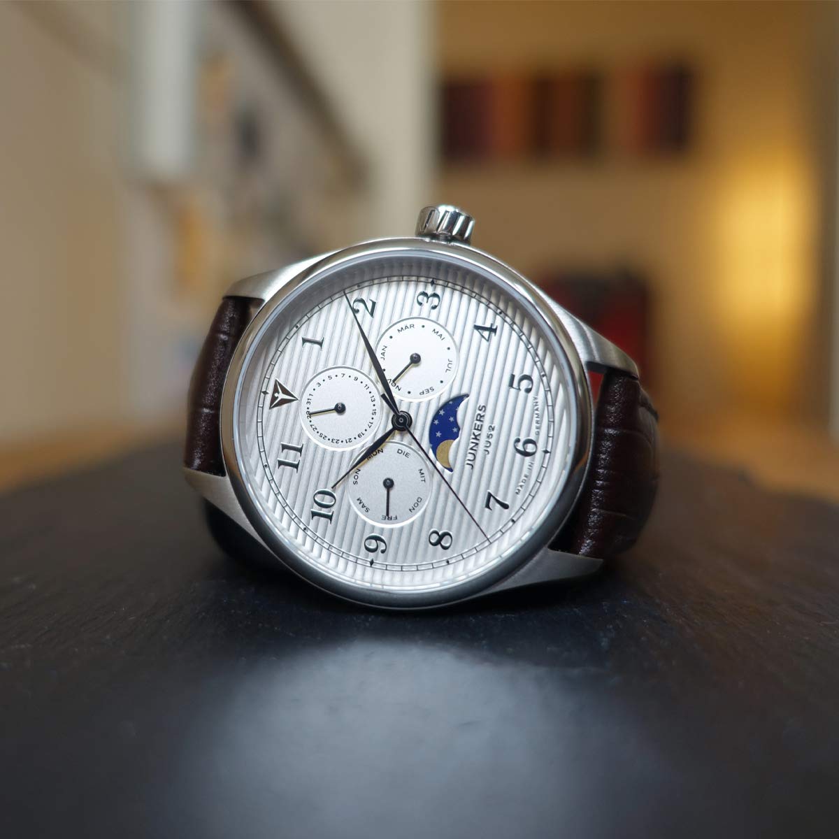 Аналоговий кварцовий годинник Junkers Tante JU Фазами Місяця з сапфіровим склом, фото №3
