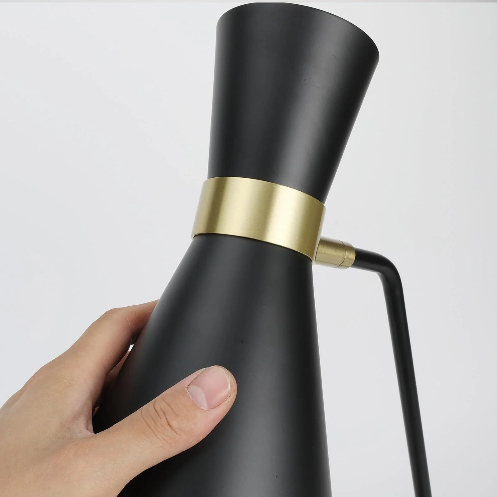 Настільна лампа Alpinaluz Modern Nordic Металева з поворотним плафоном E27 Чорна із золотом, фото №2