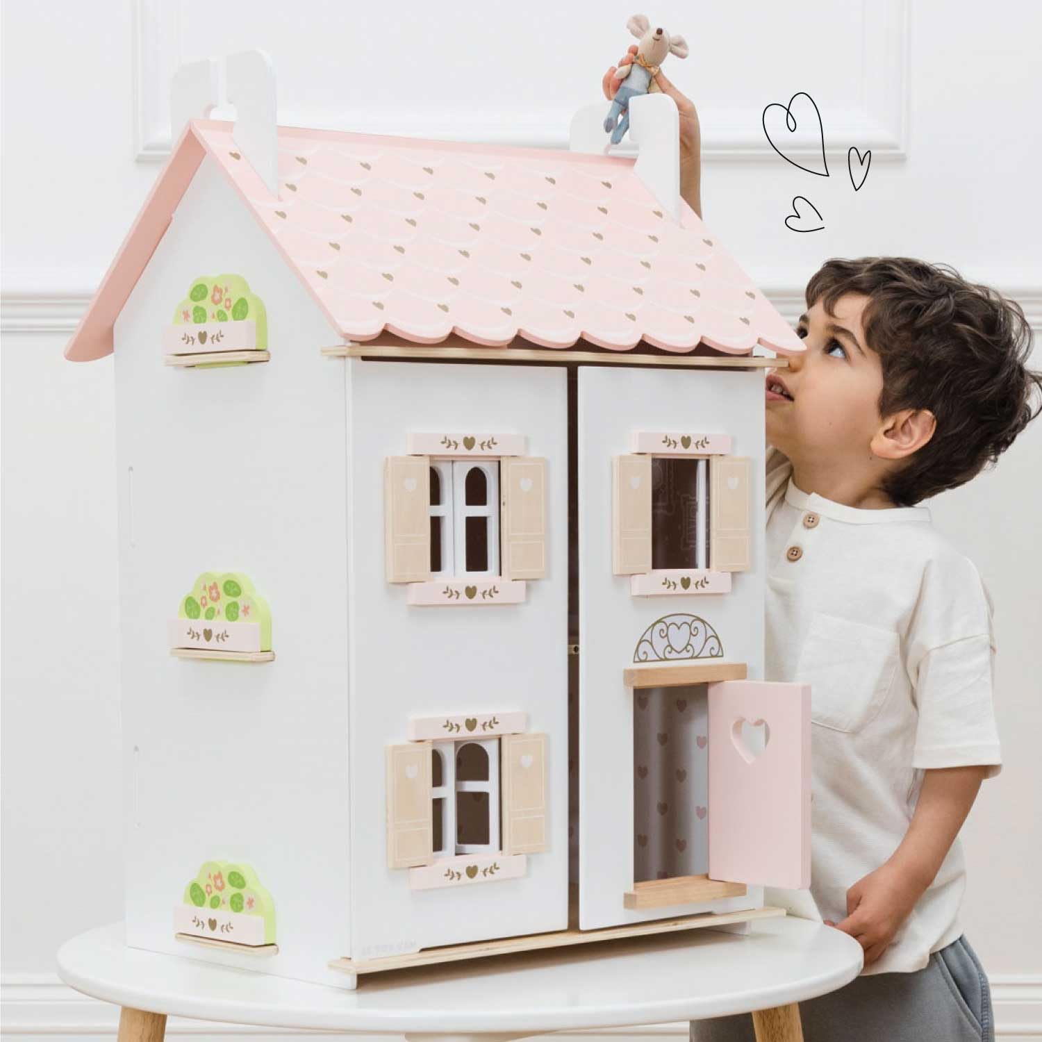 Кукольный домик Le Toy Van Rose Heart 3 года 2 уровня L 44 x D 36 x H 66 см деревянный для девочек с дверцами, окнами и ставнями, которые открываются, фото №8