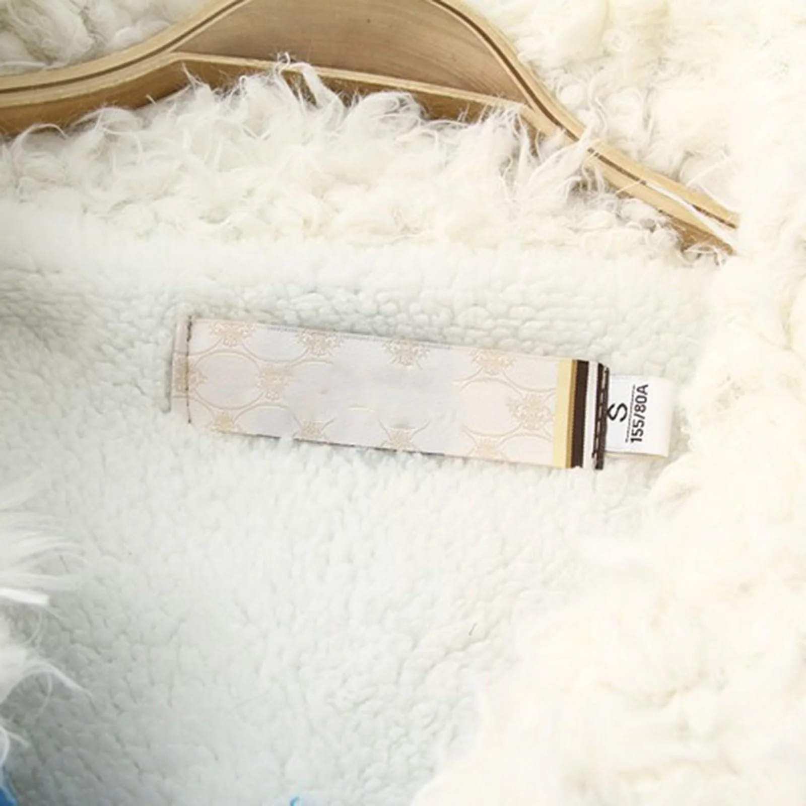 Куртка MODSGUE Зимняя женская Пуховик, фото №7 Куртка MODSGUE Зимняя женская Пуховик, фото №7