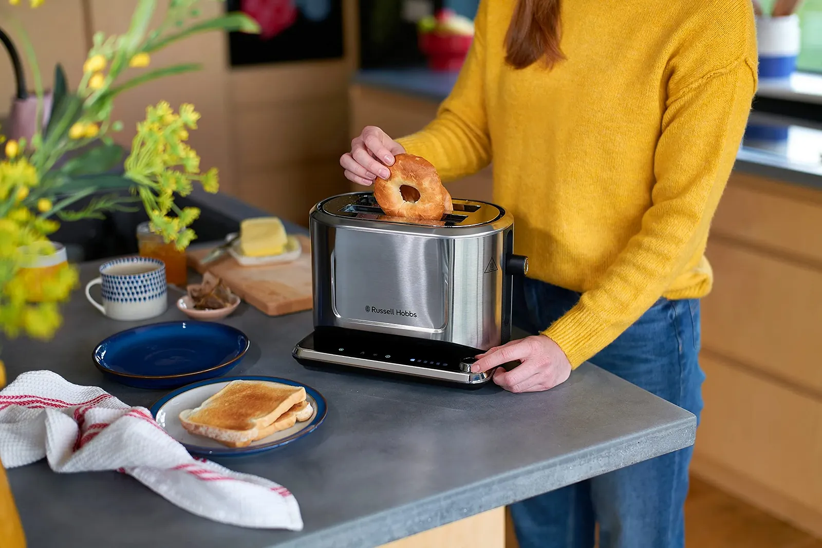 Тостер Russell Hobbs Attentiv 26210-56 нержавіюча сталь, фото №10 Тостер Russell Hobbs Attentiv 26210-56 нержавіюча сталь, фото №10