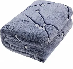 Одеяло Kanguru Флисовое Для двуспальной кровати Звезды, светящиеся в темноте Синий, 230 x 230 см - Фото 1