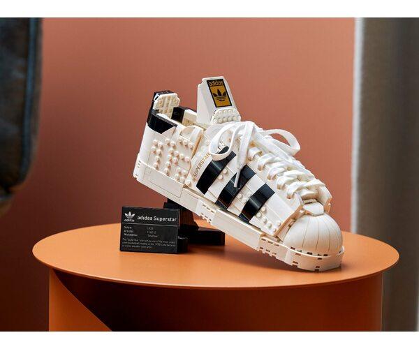 Конструктор LEGO EXPERT adidas Originals Superstar 10282, фото №6