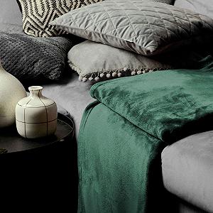 Одеяло HOMLA Флисовое Красное Мягкое и Теплое - для дивана кровати 150 x 200 см Зеленое synthetic.ua - Фото 1