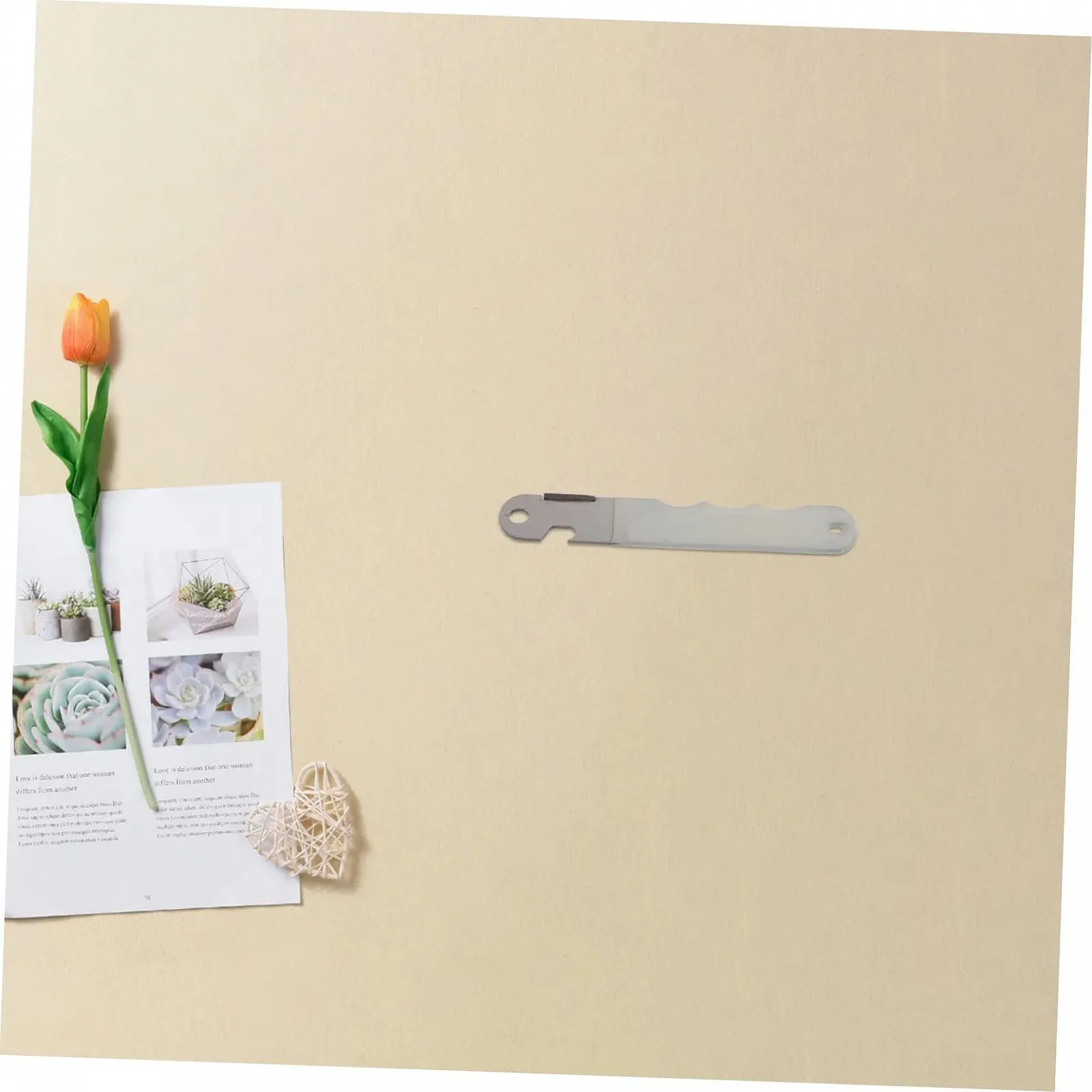 Точило для ножів та ножиць багатофункціональне кишенькове пластикове біле, фото №5 Точило для ножів та ножиць багатофункціональне кишенькове пластикове біле, фото №5