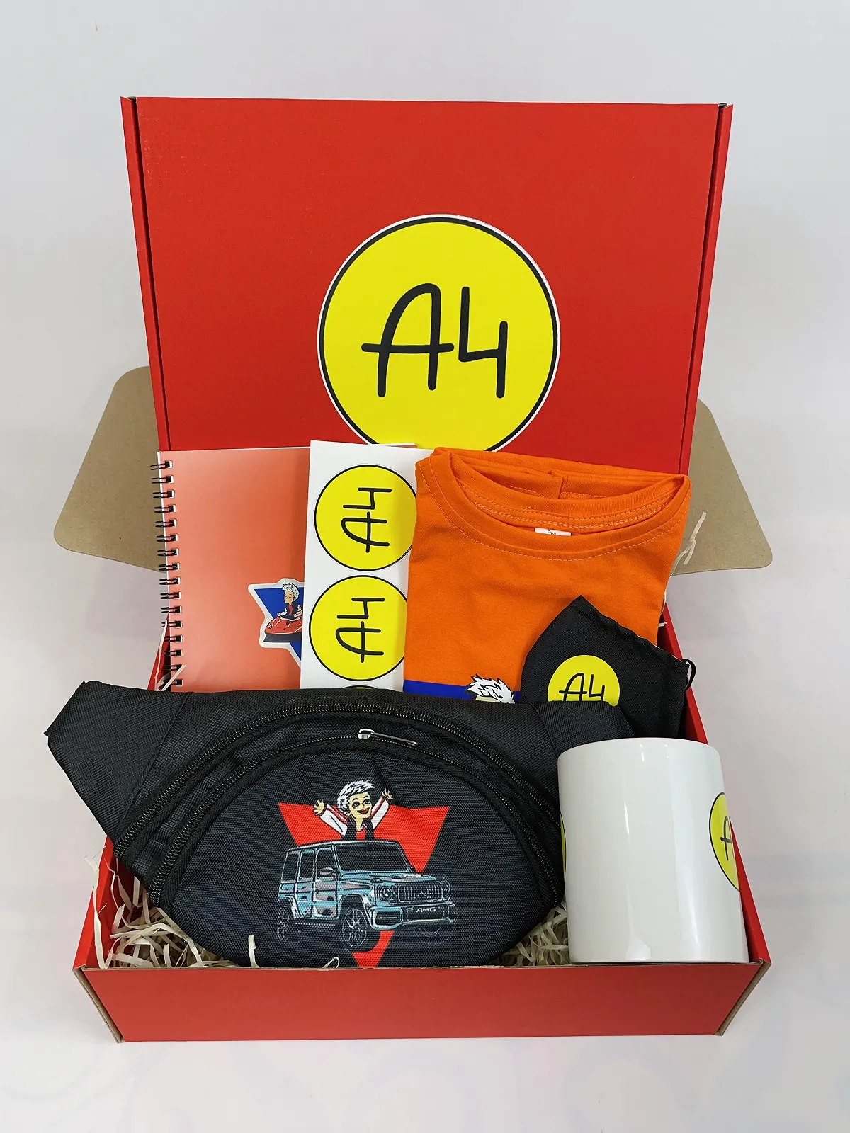 А4 Влад Папір Подарунковий бокс набір з футболкою, бананою А4 MaxiBox1, фото №1 А4 Влад Папір Подарунковий бокс набір з футболкою, бананою А4 MaxiBox1, фото №1