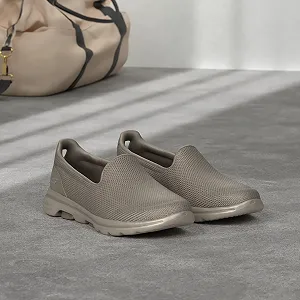 Кросівки Skechers Go Walk 5 ціна на synthetic.ua - Фото 1 Кросівки Skechers Go Walk 5 synthetic.ua - Фото 1