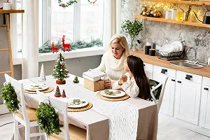 Ранер для столу Christmas 35 x 183 см Білий ціна на synthetic.ua - Фото 1 Ранер для столу Christmas 35 x 183 см Білий synthetic.ua - Фото 1
