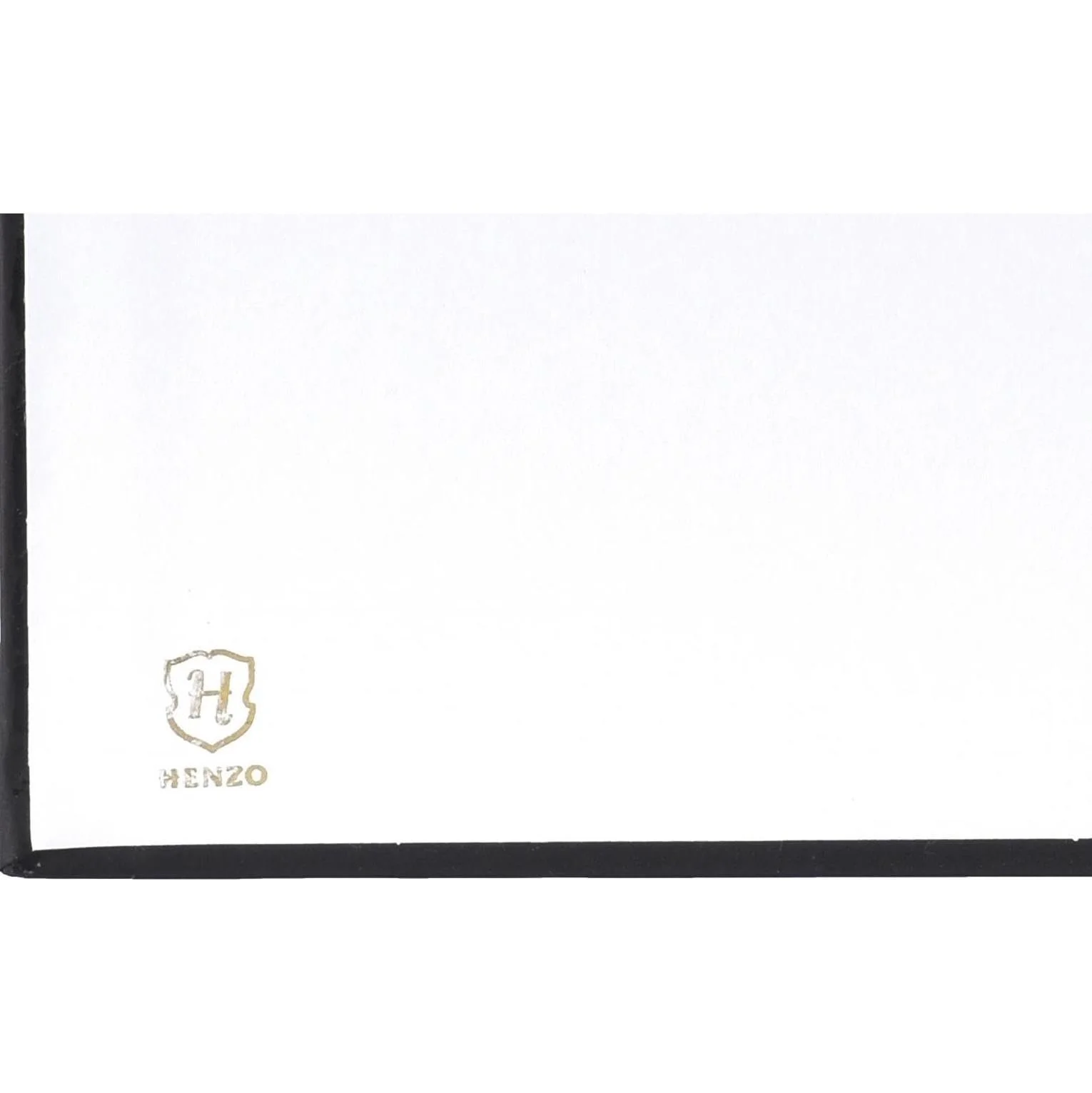 Альбом для фотографий Henzo Champagner 35x35 Черный, 70 белых страниц, фото №4 Альбом для фотографий Henzo Champagner 35x35 Черный, 70 белых страниц, фото №4