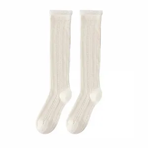 Шкарпетки YUZNA Dirndl, жіночі - Фото 1