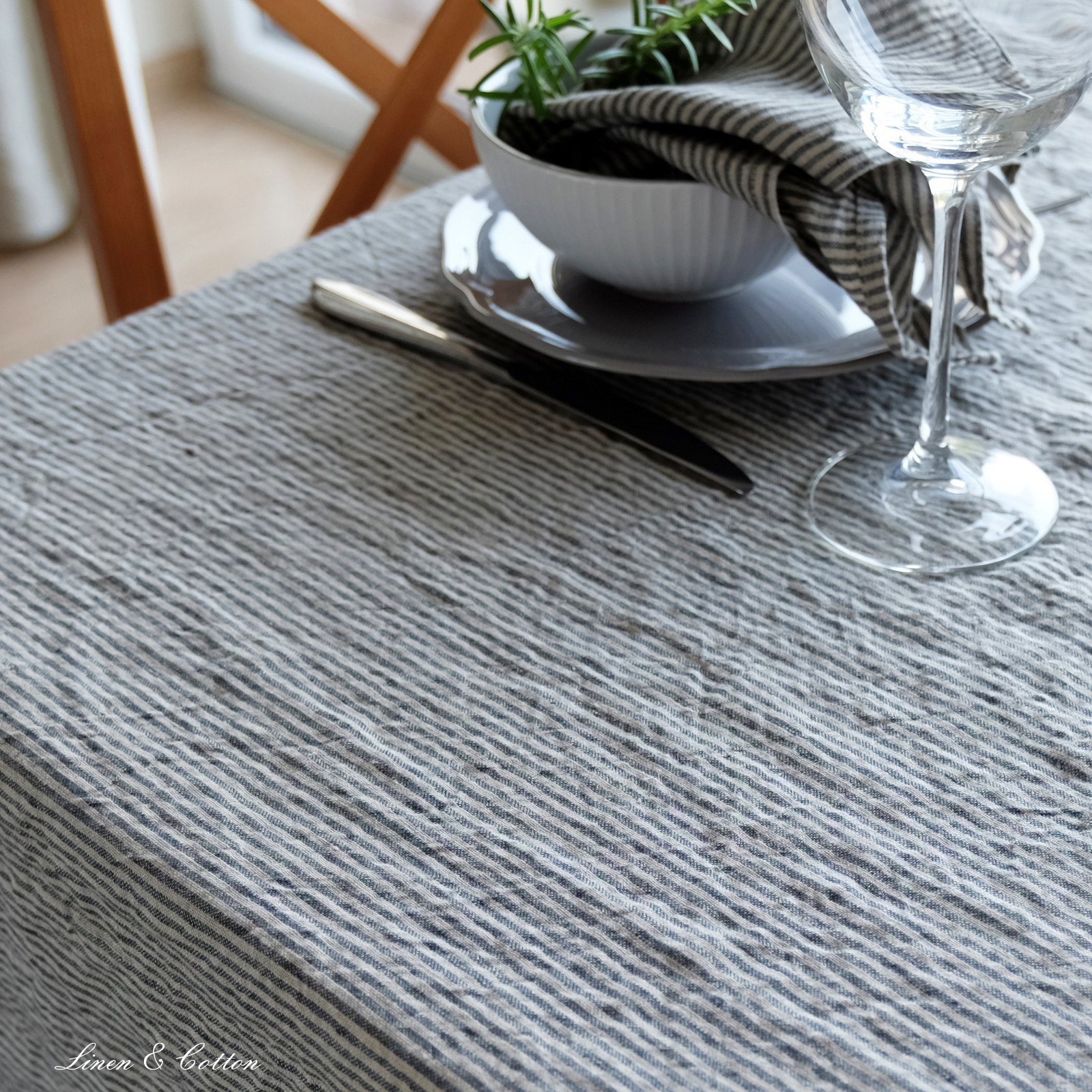 Скатертина Linen & Cotton Bjorn 100% льон Black/Beige/Natural 153 x 300 см, фото №4