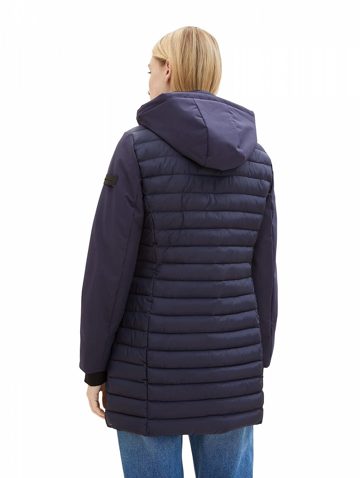 Женское стеганое гибридное пальто TOM TAILOR с капюшоном, фото №4 Женское стеганое гибридное пальто TOM TAILOR с капюшоном, фото №4