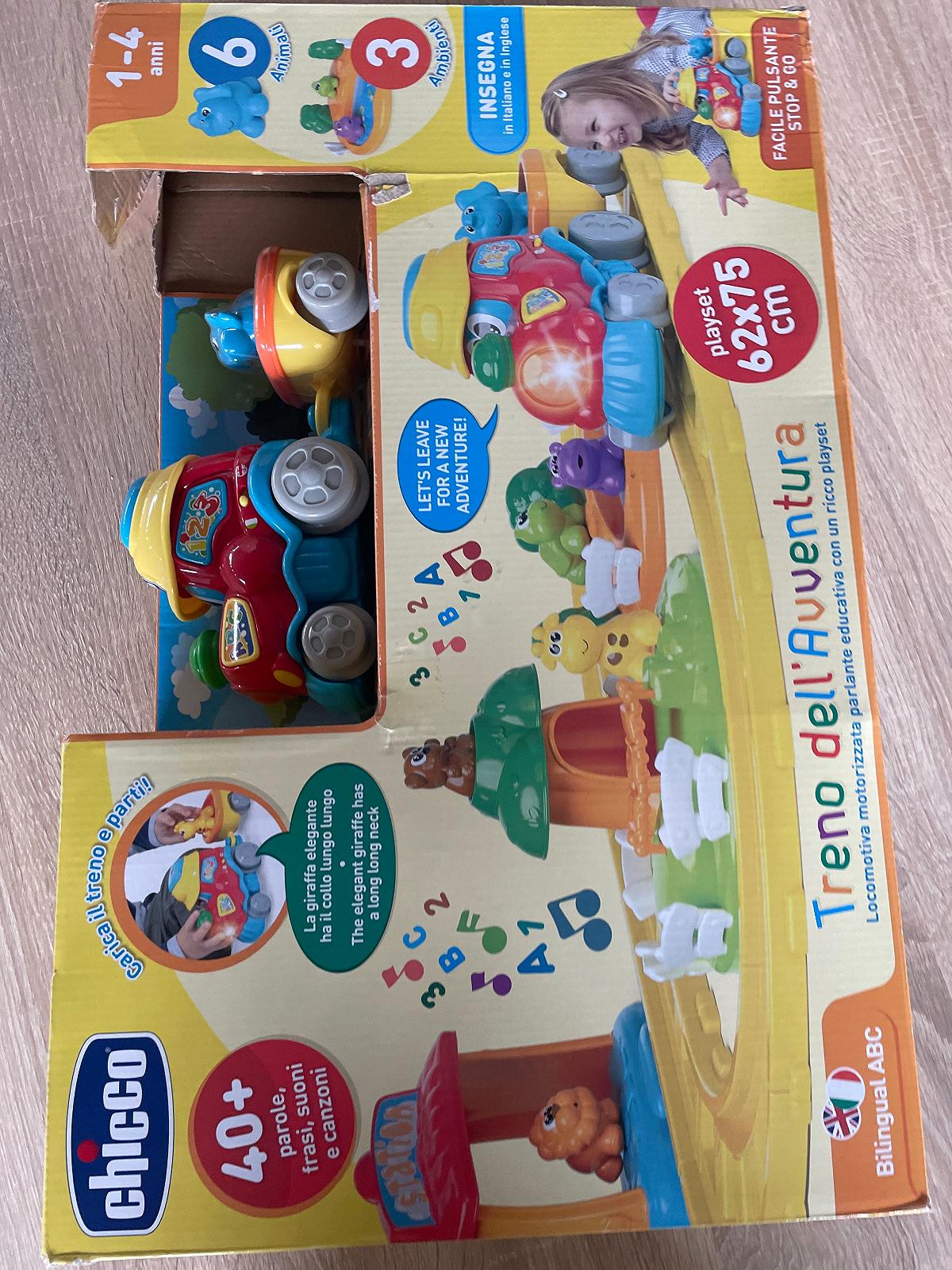 Іграшковий пластиковий поїзд Chicco не рухається, фото №1