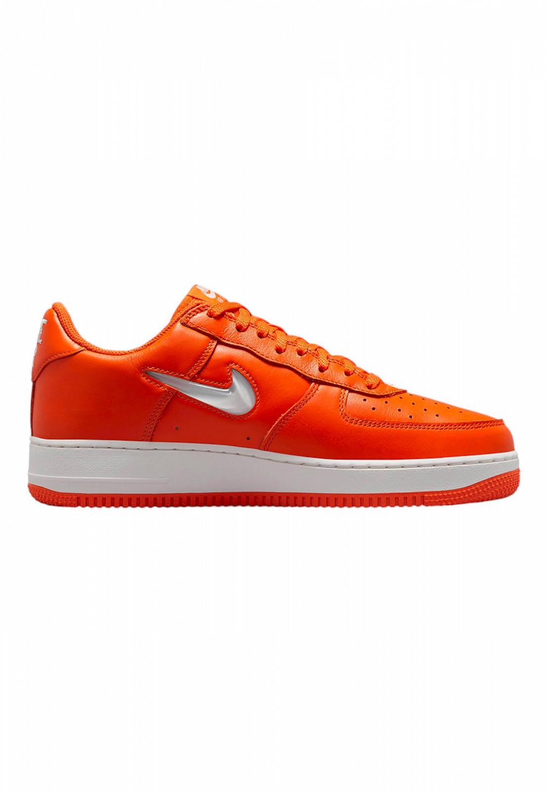 Кросівки Nike Air Force 1 LV8 QS чорні, фото №3 Кросівки Nike Air Force 1 LV8 QS чорні, фото №3