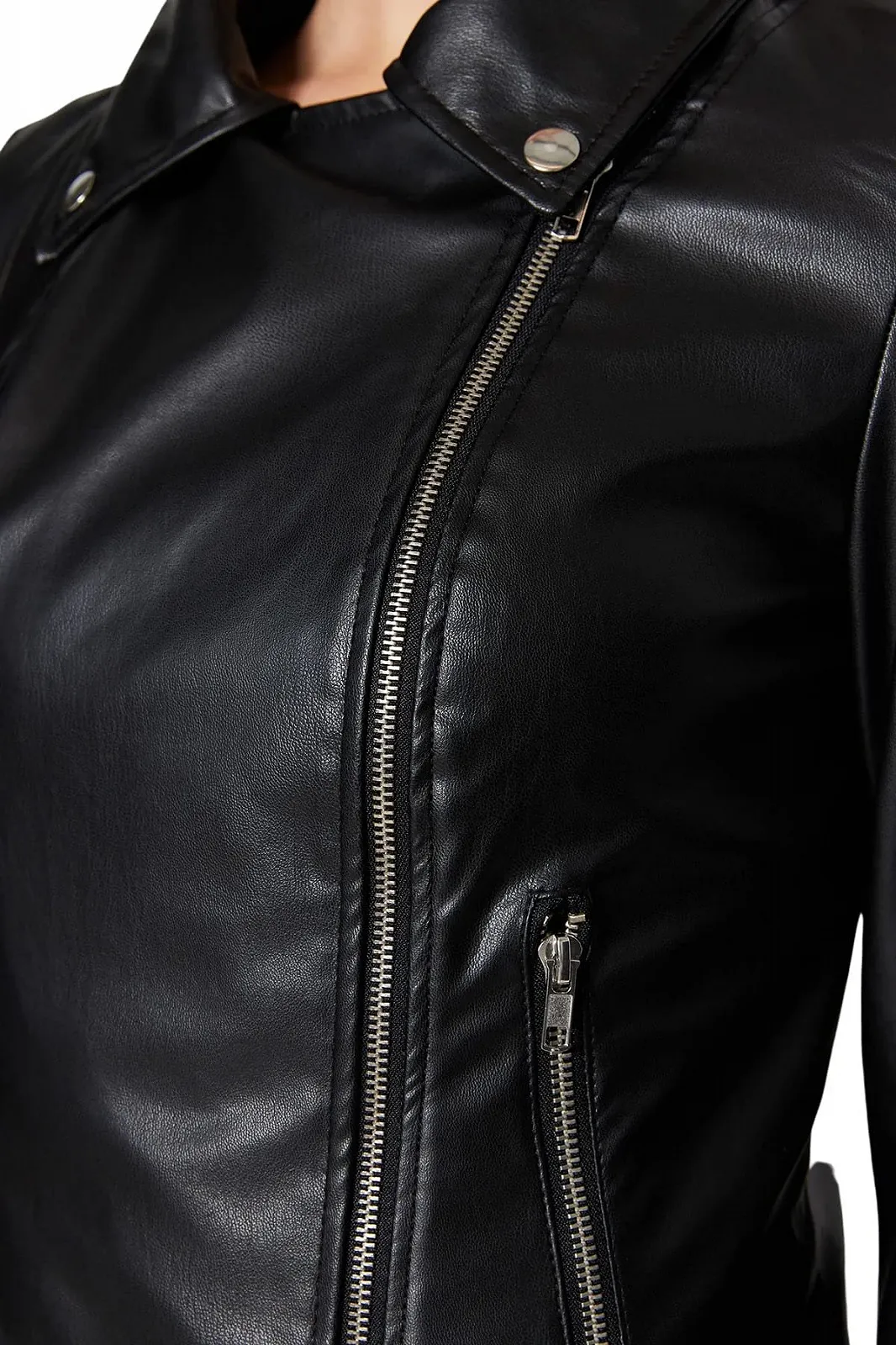 Куртка TRENDYOL Байкерська Приталена Однотонна Зимова, фото №5 Куртка TRENDYOL Байкерська Приталена Однотонна Зимова, фото №5