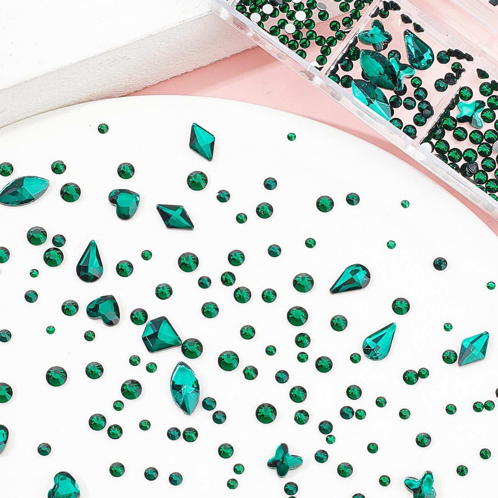 Стразы для ногтей Зеленые NICENEEDED 660 шт с кейсом, 3D Плоские Бриллианты для дизайна ногтей, Сердце Ромб Круглые Хрустальные Камни для ногтей с пинцетом и ручкой для точечного дизайна ногтей, фото №4