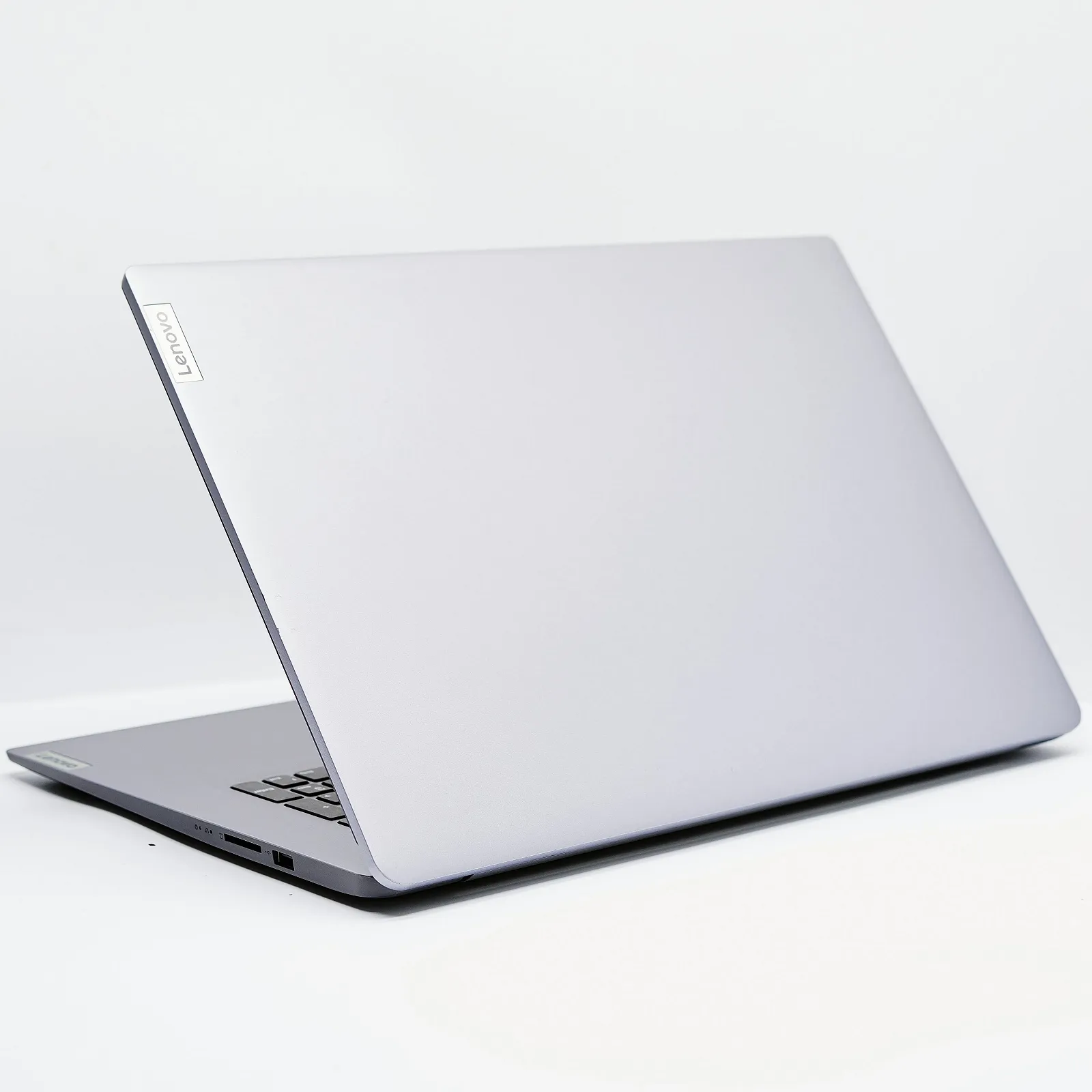 Ноутбук 17.3" IdeaPad 3 17ITL6 Intel Core i5-1135G7 RAM 8 ГБ SSD 512 ГБ Intel Iris Xe Graphics Win10 (4852), фото №4 Ноутбук 17.3" IdeaPad 3 17ITL6 Intel Core i5-1135G7 RAM 8 ГБ SSD 512 ГБ Intel Iris Xe Graphics Win10 (4852), фото №4