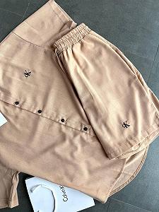 Чоловічий комплект на літо з льону Calvin Klein бежевий ціна на synthetic.ua - Фото 1 Чоловічий комплект на літо з льону Calvin Klein бежевий synthetic.ua - Фото 1