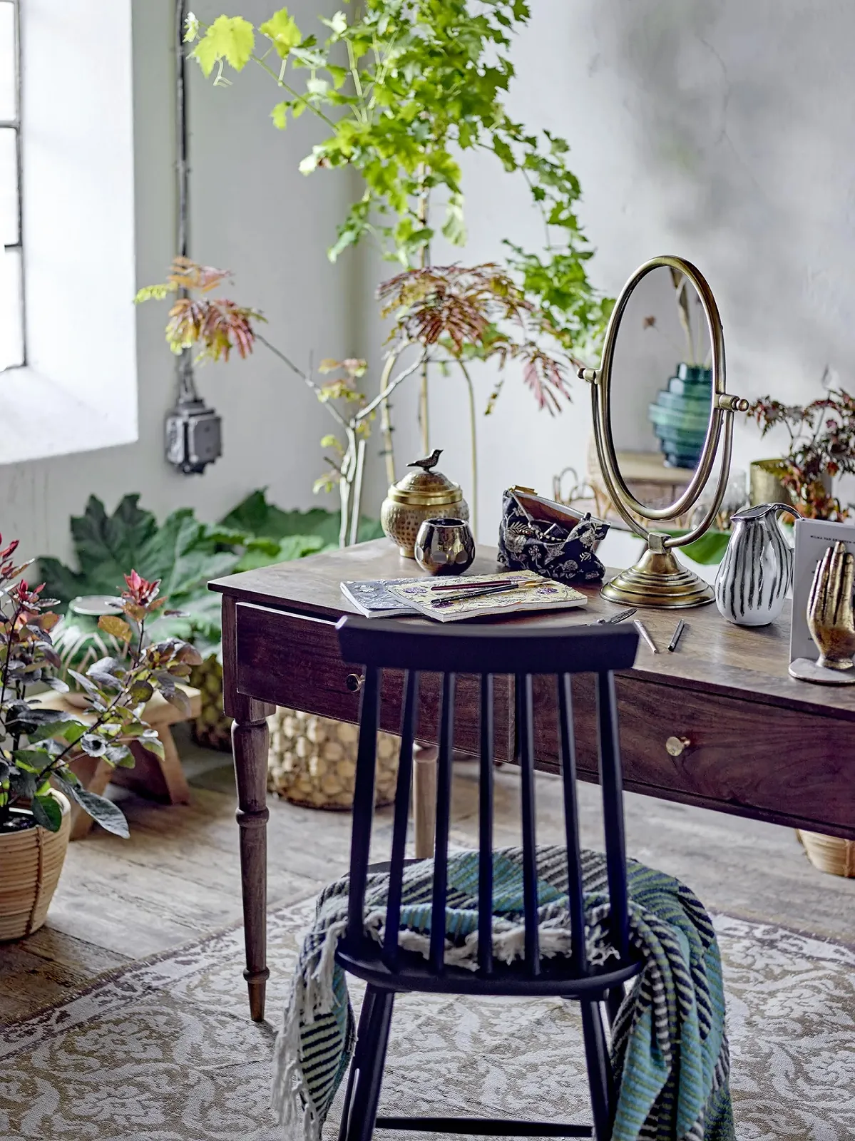 Держатель для книг Bloomingville Anders 82049286 Железо Латунь 15 см x 12 см x 18 см, фото №8 Держатель для книг Bloomingville Anders 82049286 Железо Латунь 15 см x 12 см x 18 см, фото №8