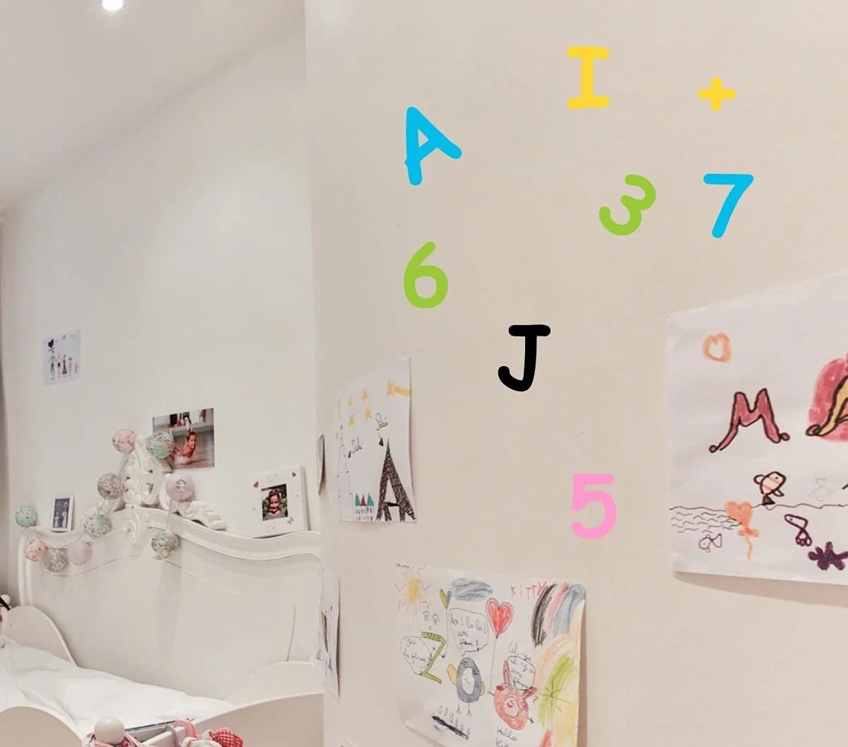 Наклейка Kleckerliese Alphabet Letters Буква Y 26 см самоклеюча для стін вікон дверей, фото №4