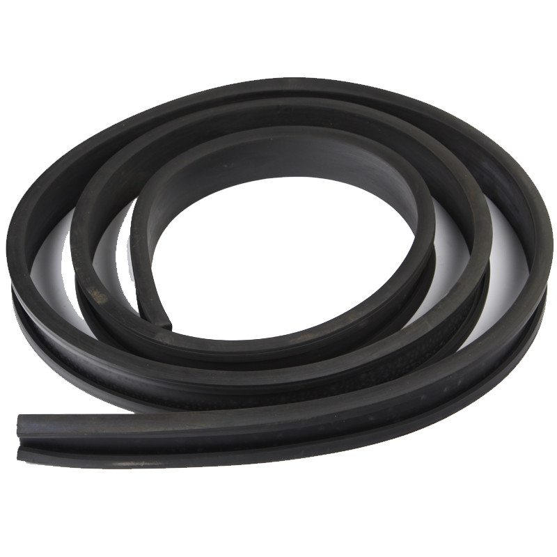 Уплотнитель топливного бака МТЗ широкий 4м Бико 80-1101012-Б, фото №1