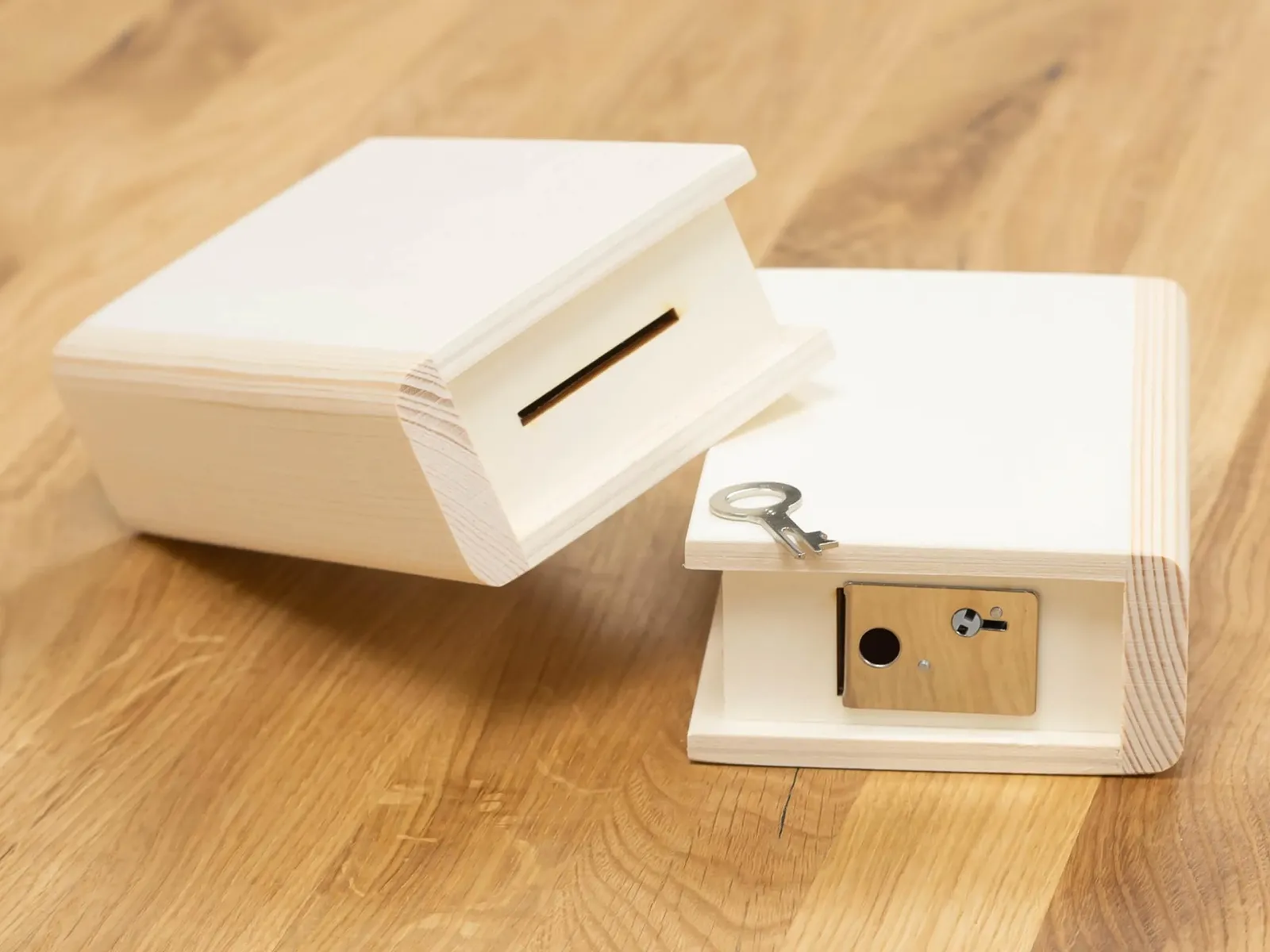 Скарбничка My First Money Book дерев'яна персоналізована, фото №3