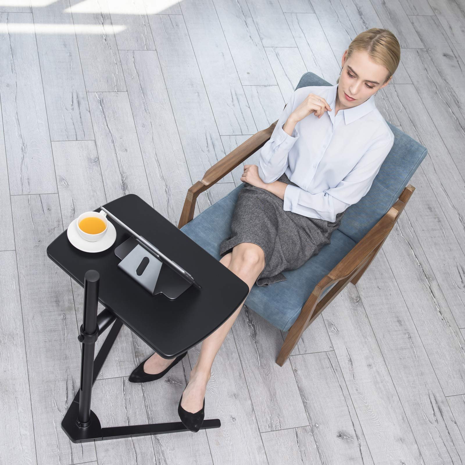Столик прикроватный или для дивана, регулируемый по высоте столик для ноутбука, черная доска, фото №7 Столик прикроватный или для дивана, регулируемый по высоте столик для ноутбука, черная доска, фото №7
