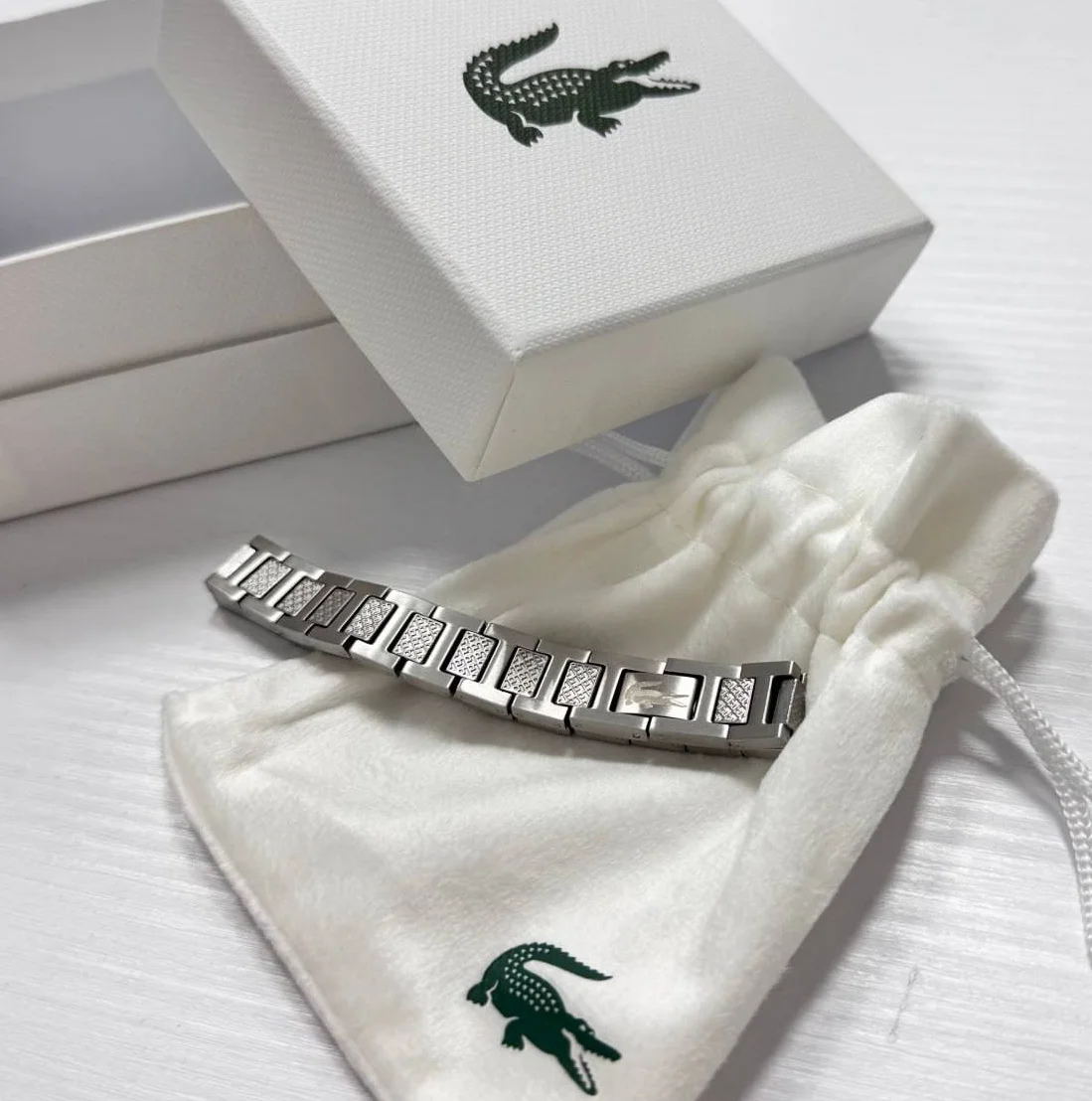 Браслет мужской Lacoste серебряного цвета стальной, фото №1