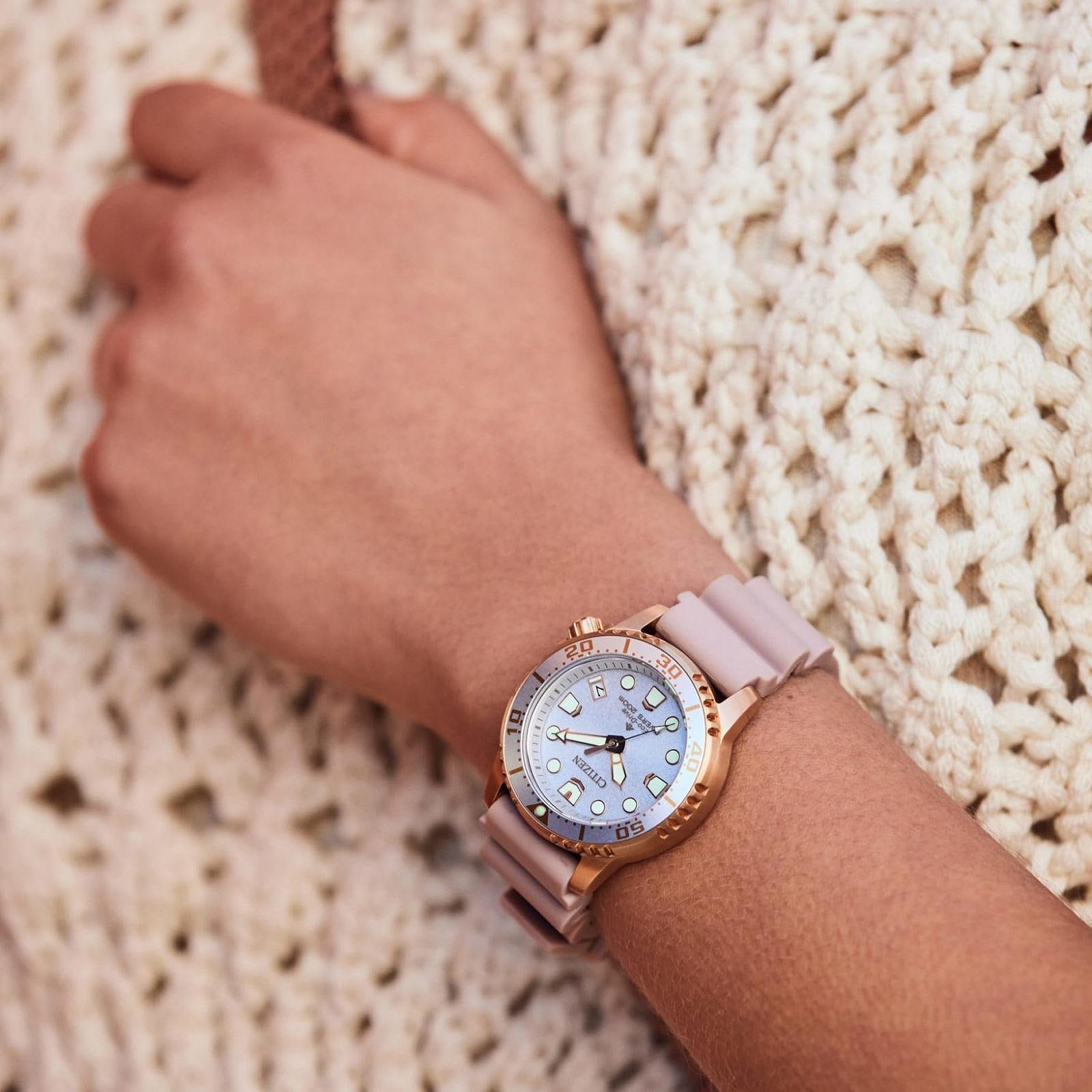 Жіночий аналоговий годинник Quartz CITIZEN EO2023-00A з поліуретановим ремінцем, рожевий, стандартний, ремінець., фото №6 Жіночий аналоговий годинник Quartz CITIZEN EO2023-00A з поліуретановим ремінцем, рожевий, стандартний, ремінець., фото №6