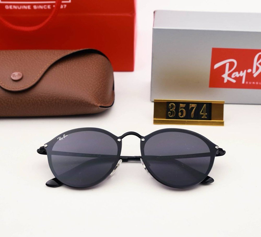 Жіночі сонцезахисні окуляри класичні чорні Ray Ban на літо, фото №1 Жіночі сонцезахисні окуляри класичні чорні Ray Ban на літо, фото №1