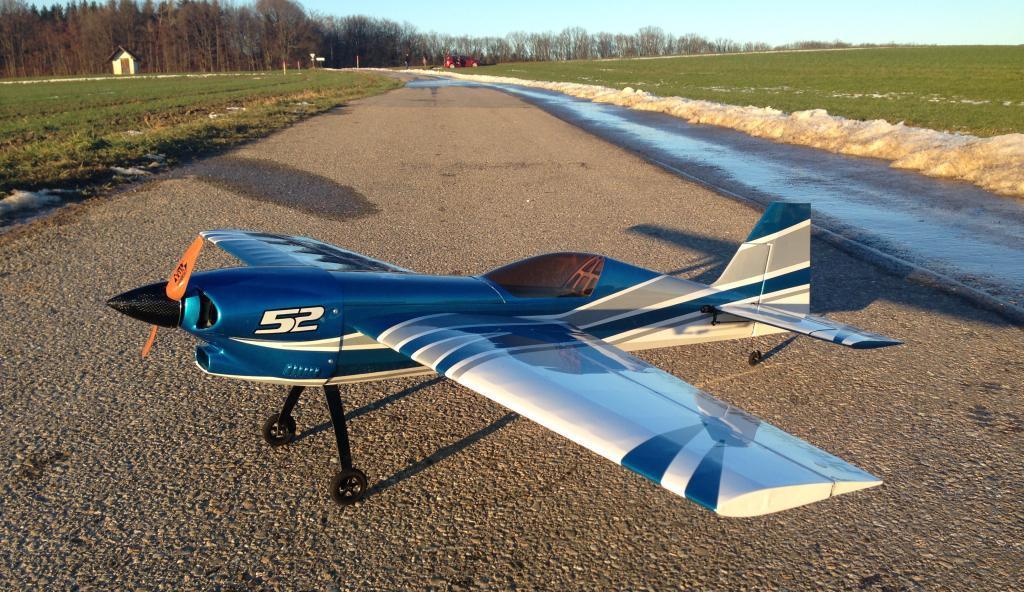 Самолет радиоуправляемый Precision Aerobatics XR-52 1321мм KIT синий, фото №4