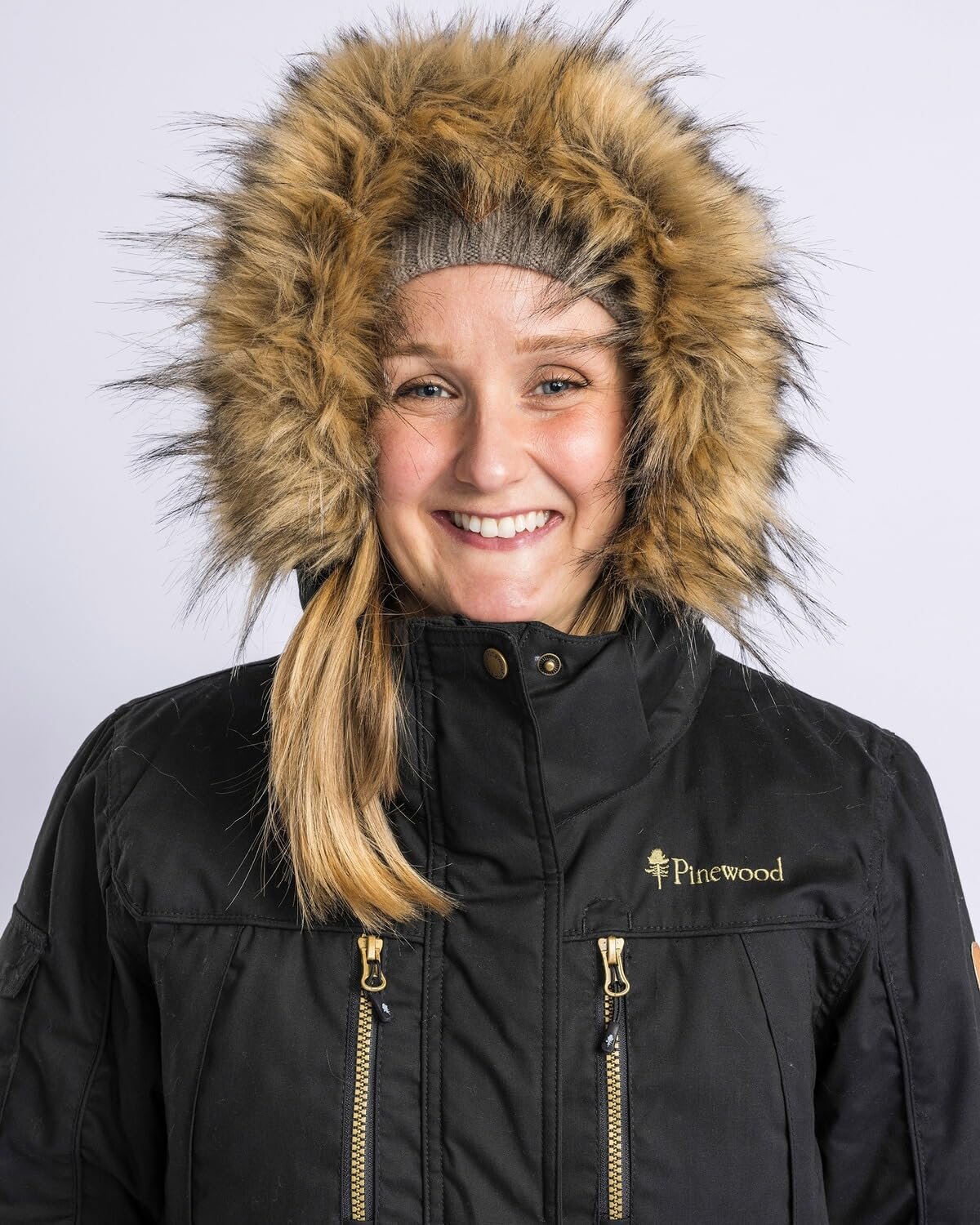 Парка Pinewood Finnveden Winter 3246 Женская, фото №4 Парка Pinewood Finnveden Winter 3246 Женская, фото №4