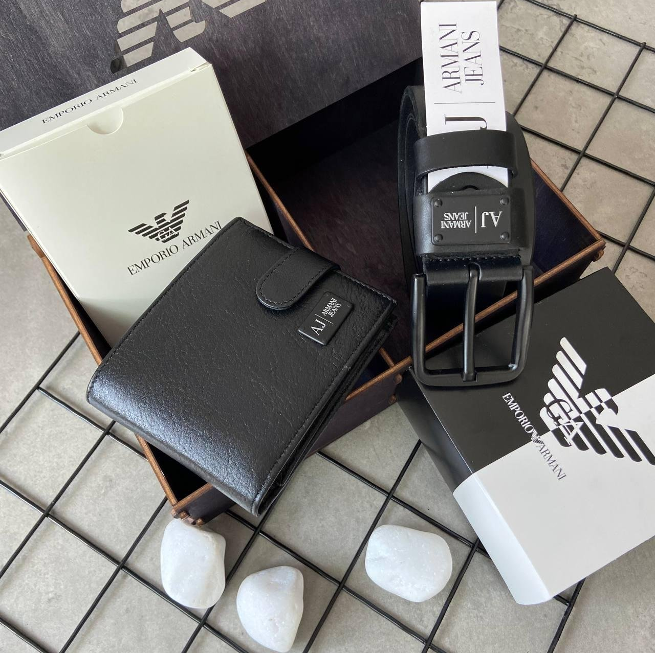 Подарунковий набір брендовий ремінь і гаманець для чоловіка Armani Jeans, фото №1