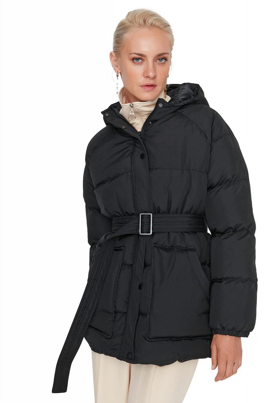 Пальто TRENDYOL Plus Size Прямой Длинный рукав, фото №1 Пальто TRENDYOL Plus Size Прямой Длинный рукав, фото №1