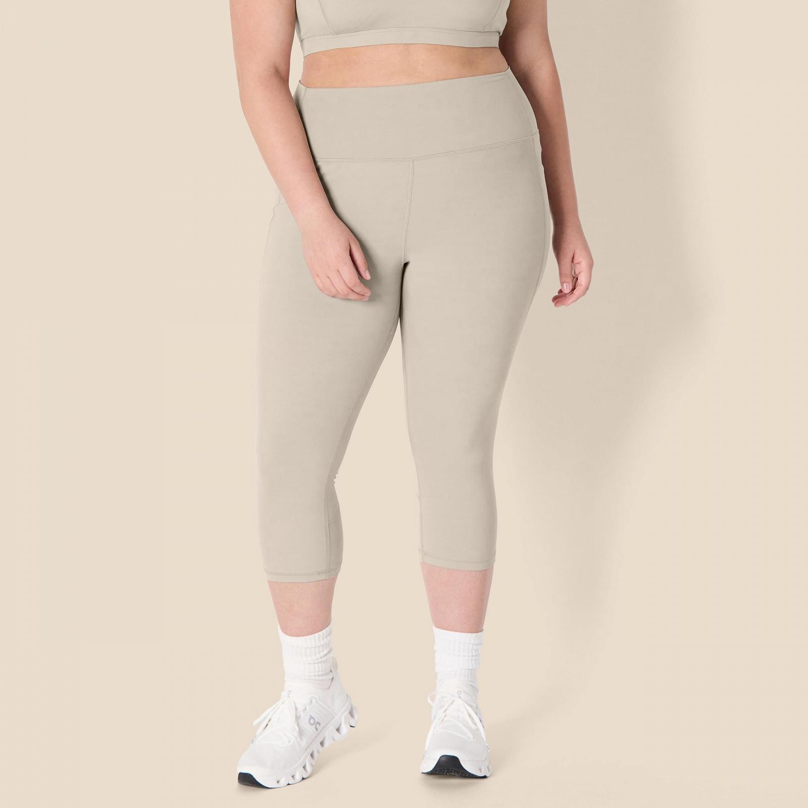 Шорти Capri Amazon Essentials Active FormFlex для йоги та тренувань з кишенями, висока посадка, фото №6
