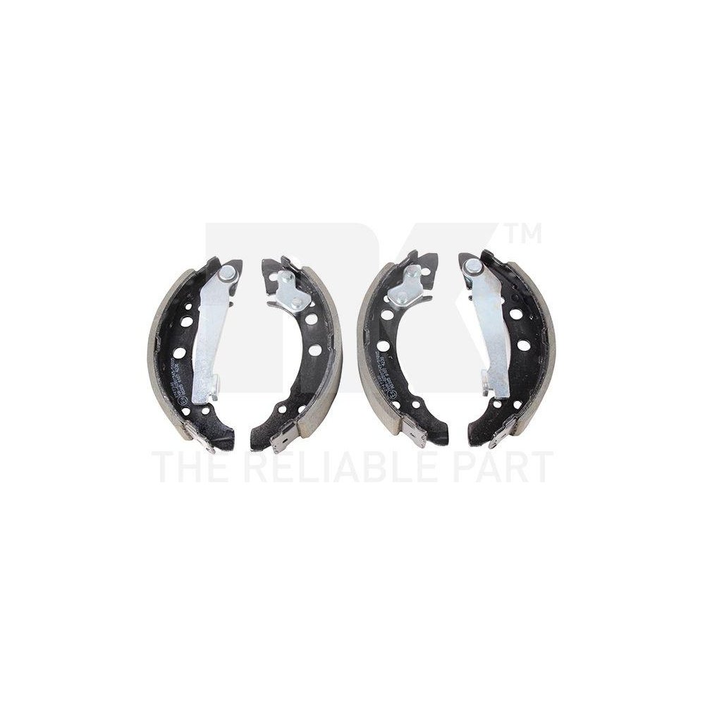 Комплект гальмівних колодок NK 2747340 для AUDI SEAT SKODA VW, задня вісь, фото №1