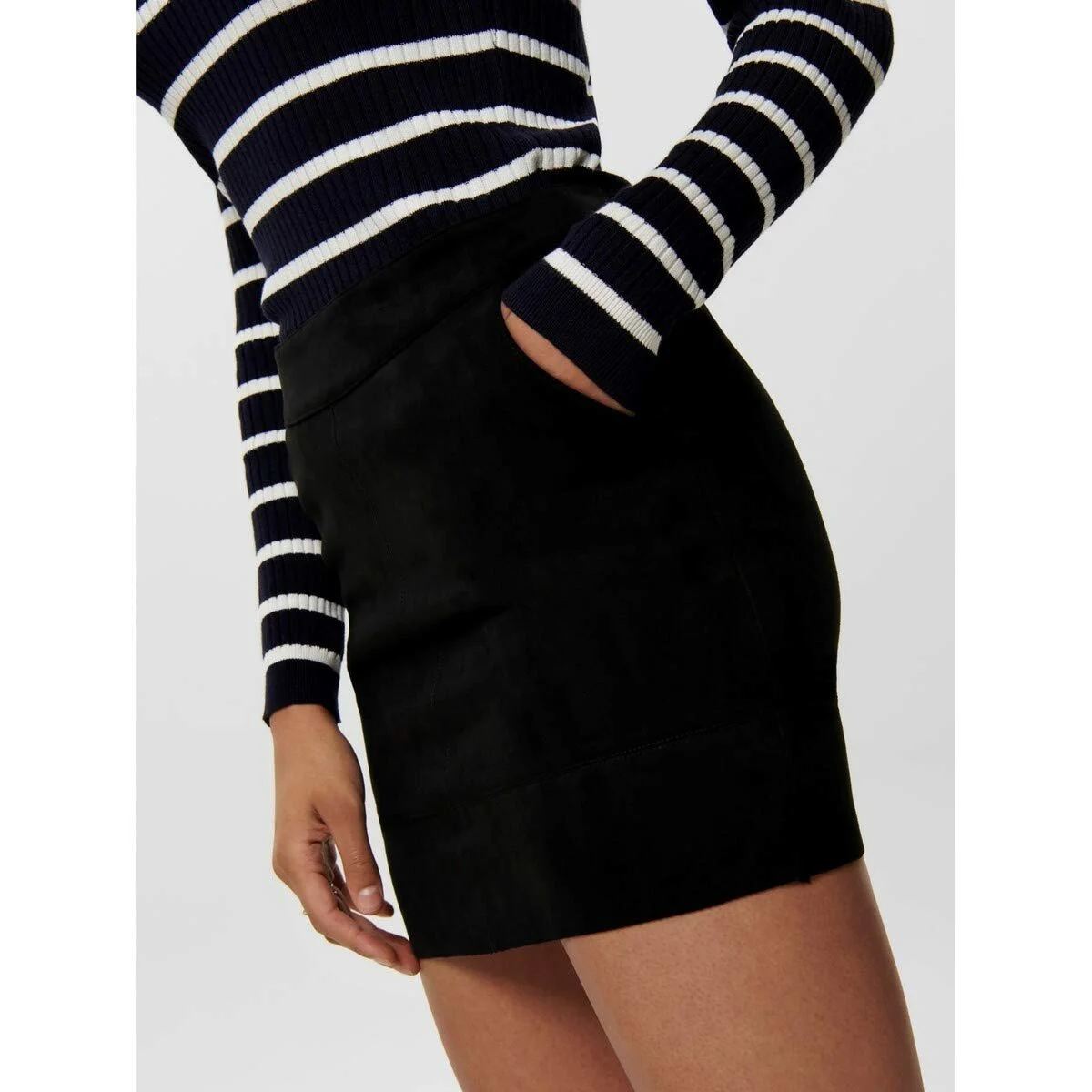 Спідниця ONLY Onljulie Faux Suede OTW Noos, фото №6 Спідниця ONLY Onljulie Faux Suede OTW Noos, фото №6
