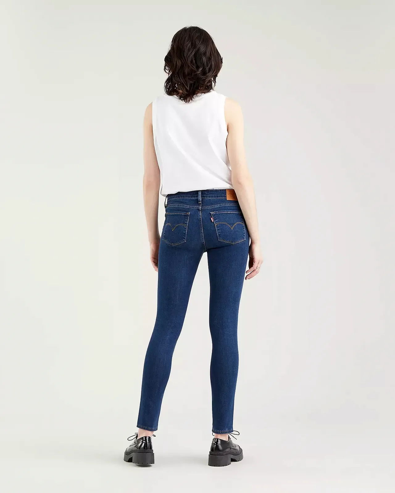 Жіночі джинси Levis - 711 Skinny Bogota Shake - 24, фото №3 Жіночі джинси Levis - 711 Skinny Bogota Shake - 24, фото №3