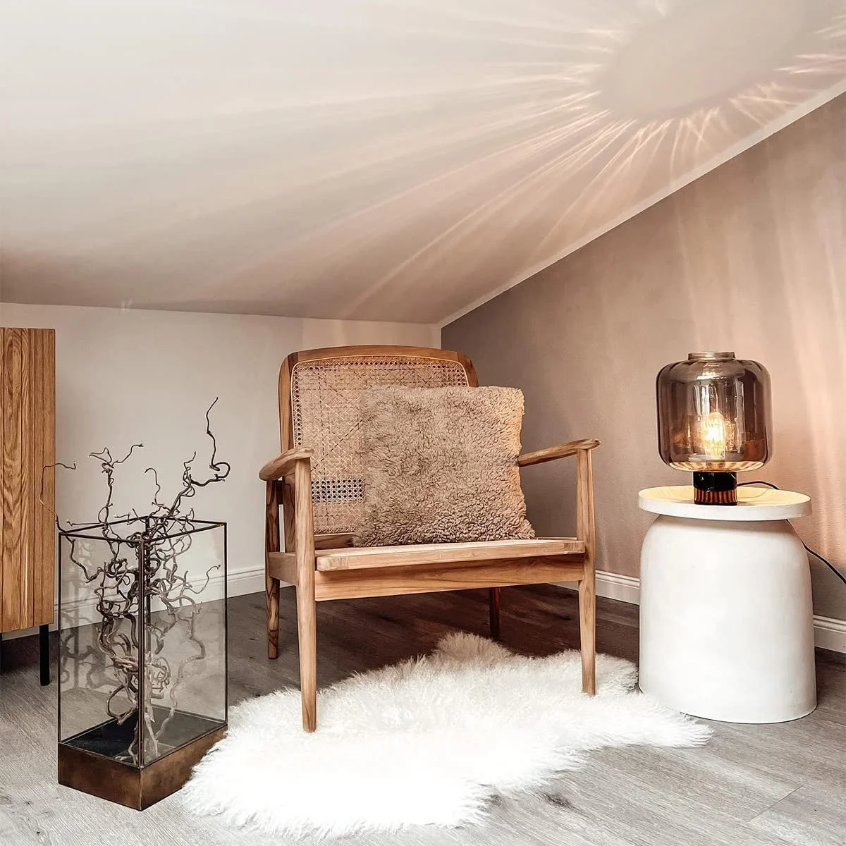 Настільна лампа Qazqa Qara I димчасте скло циліндр E27 чорна, фото №1