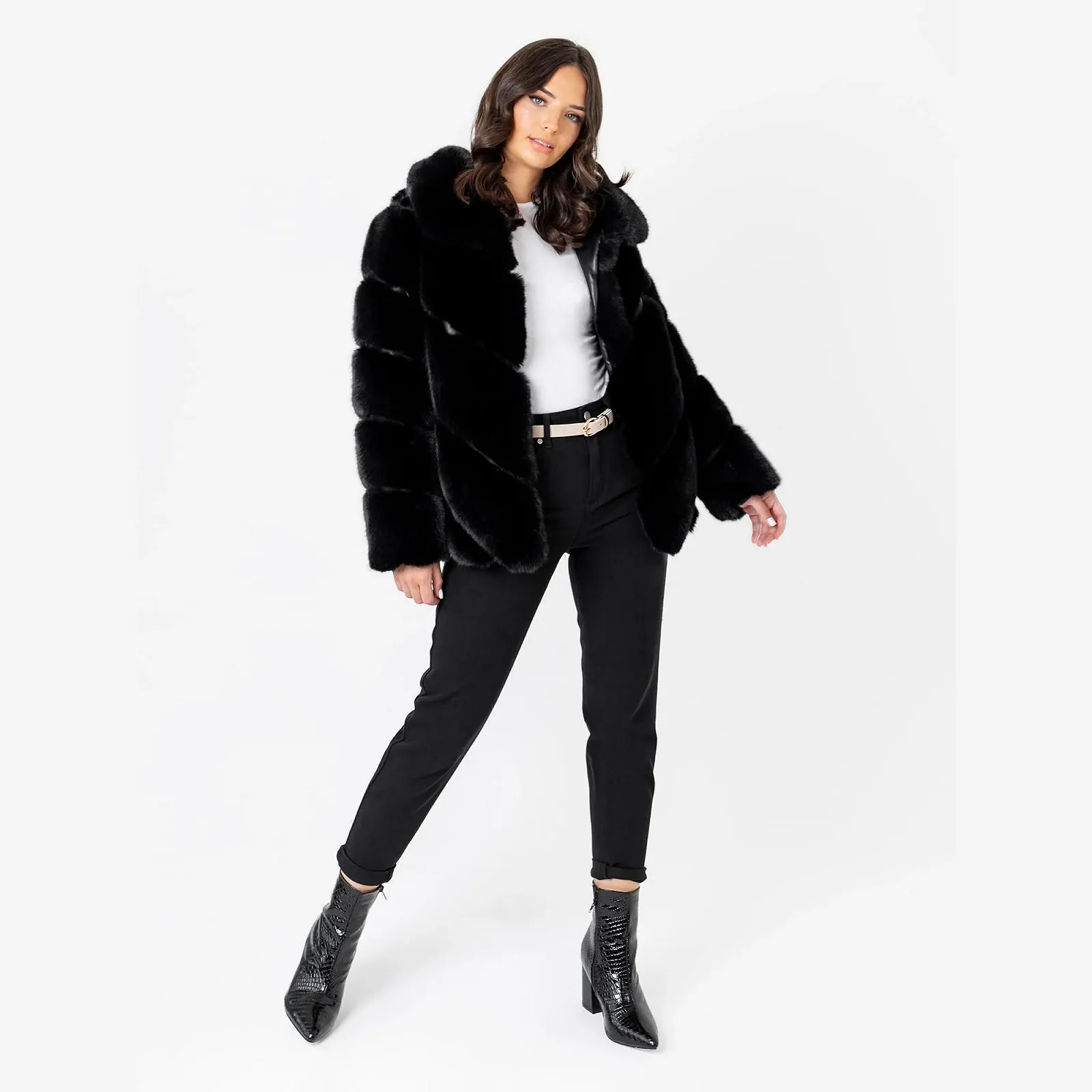 Жіноча Куртка Lovedrobe Штучна Шкіра Довгий Рукав, фото №2 Жіноча Куртка Lovedrobe Штучна Шкіра Довгий Рукав, фото №2