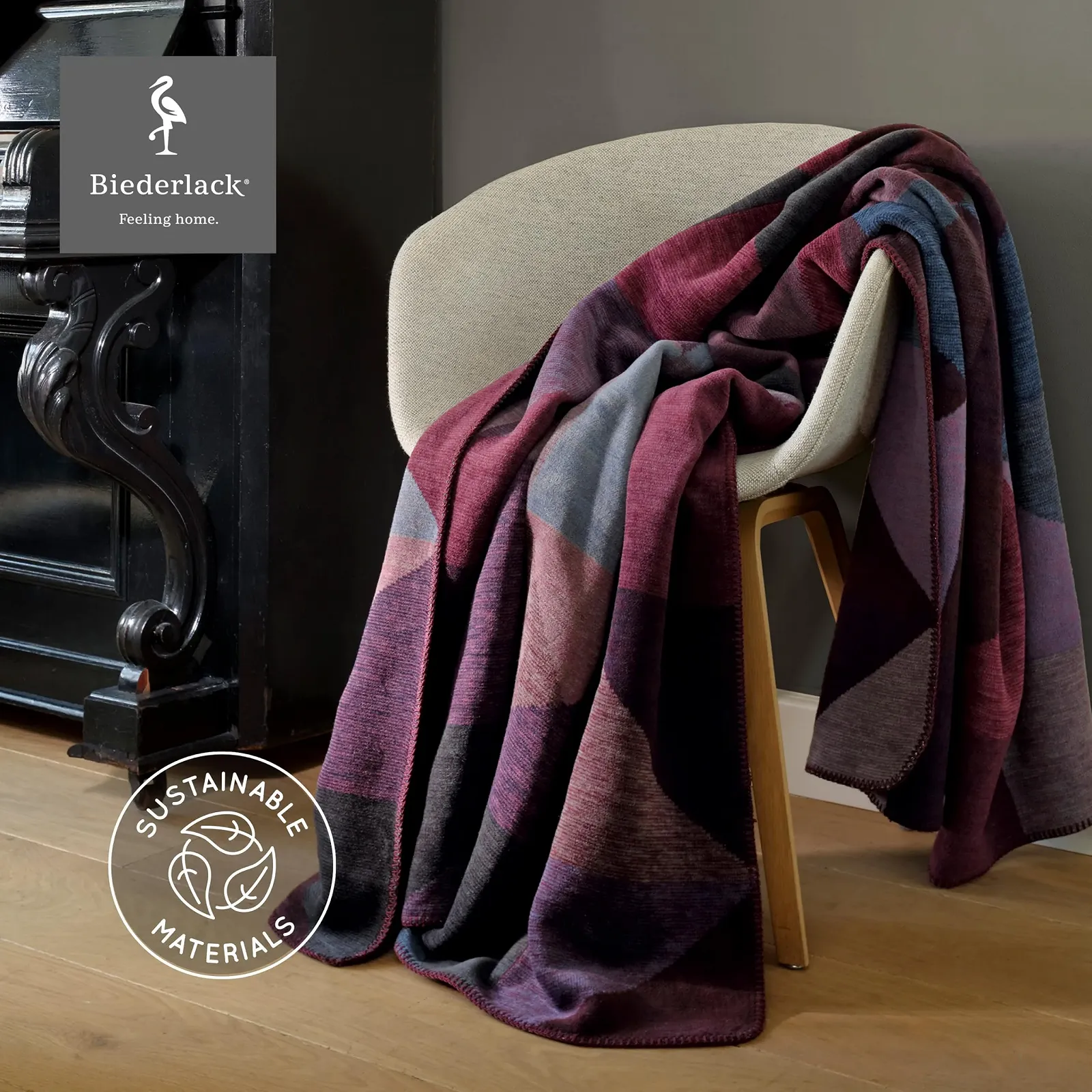 Одеяло Biederlack Fluffy Смесь хлопка Геометрический фиолетовый с фиолетовым треугольным узором 150 x 200 см, фото №4