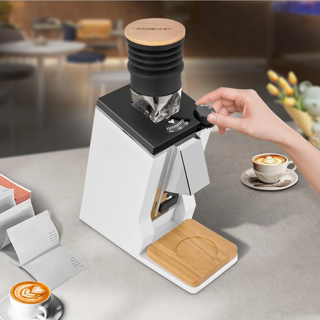 Кавомолка Eureka Mignon Регулювальне колесо налаштування помелу, фото №2