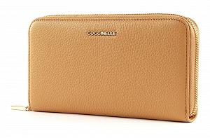 Кошелек Coccinelle Metallic Soft Zip Around Бежевый - Фото 1