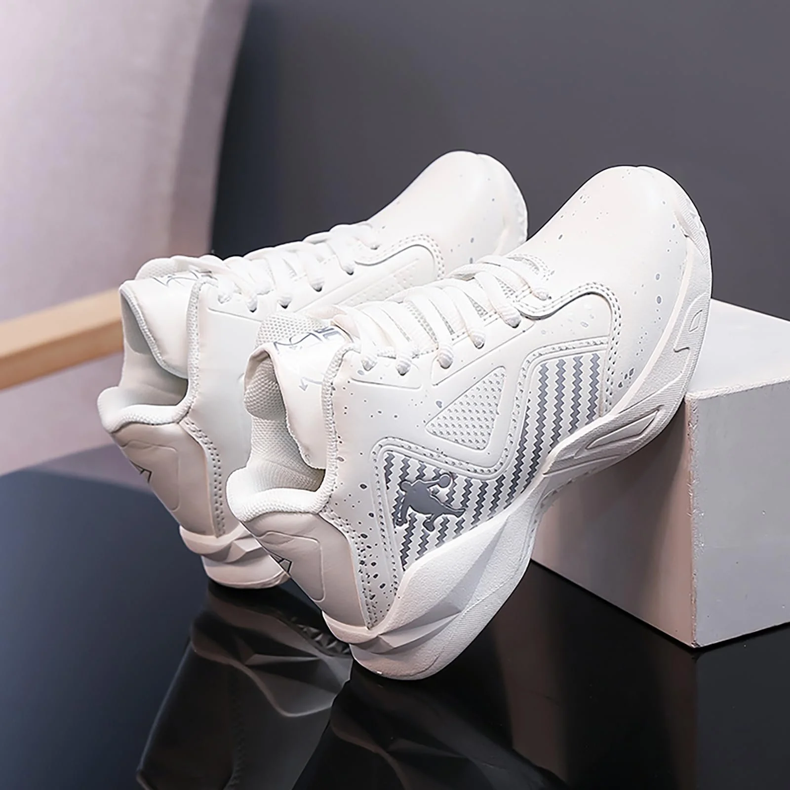 Баскетбольні кросівки для хлопчиків High Top Легкі спортивні, фото №8 Баскетбольні кросівки для хлопчиків High Top Легкі спортивні, фото №8