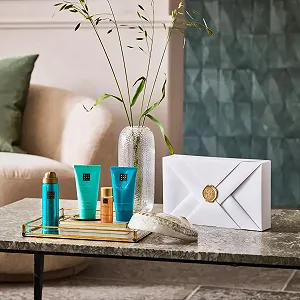 Набір RITUALS The Ritual of Karma Series Soothing Treat - Піна для душу, крем для тіла, скраб для тіла, олія для тіла, 1112243 synthetic.ua - Фото 1