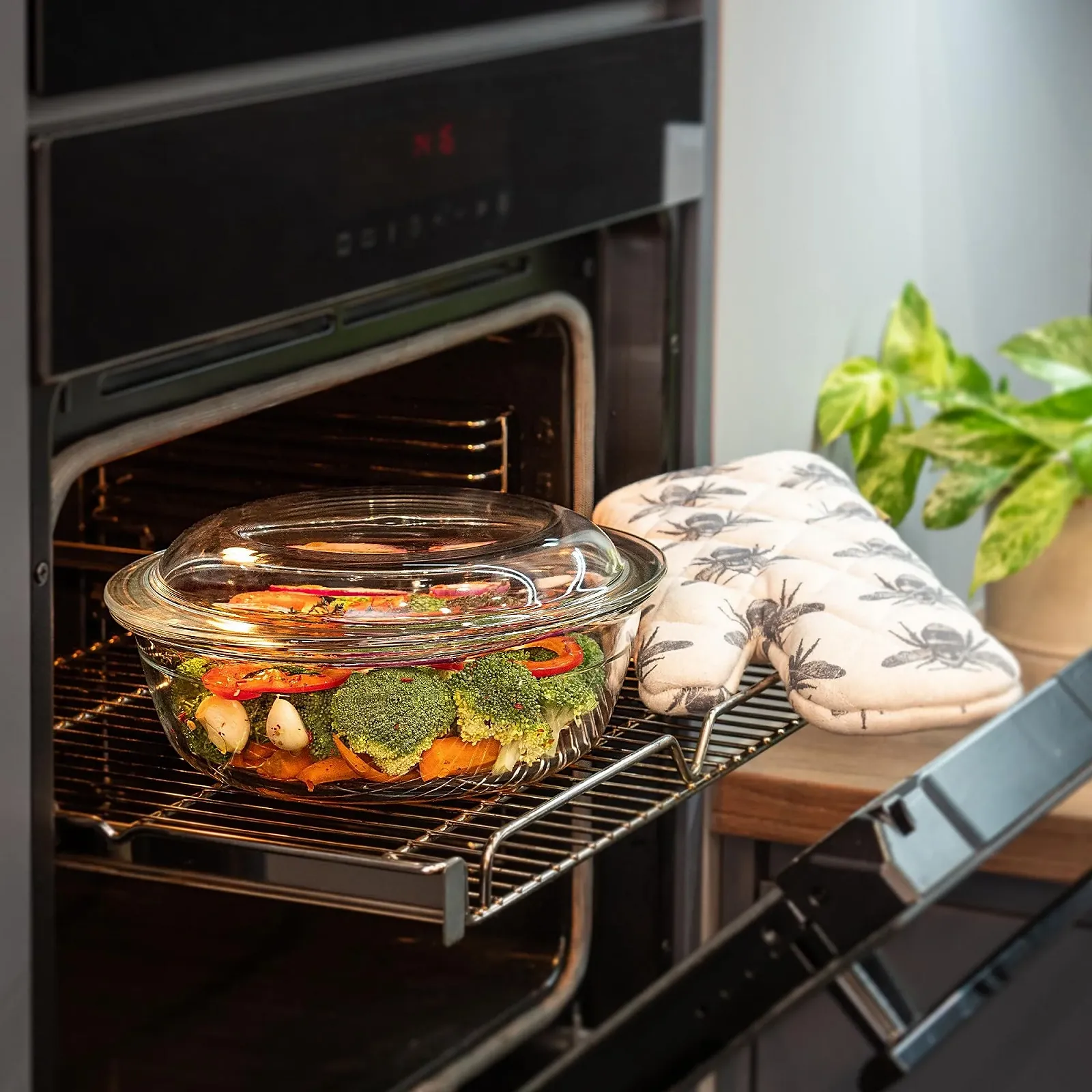 Форма для запікання KADAX 2.2 л кругла з термостійкого скла з кришкою, фото №5