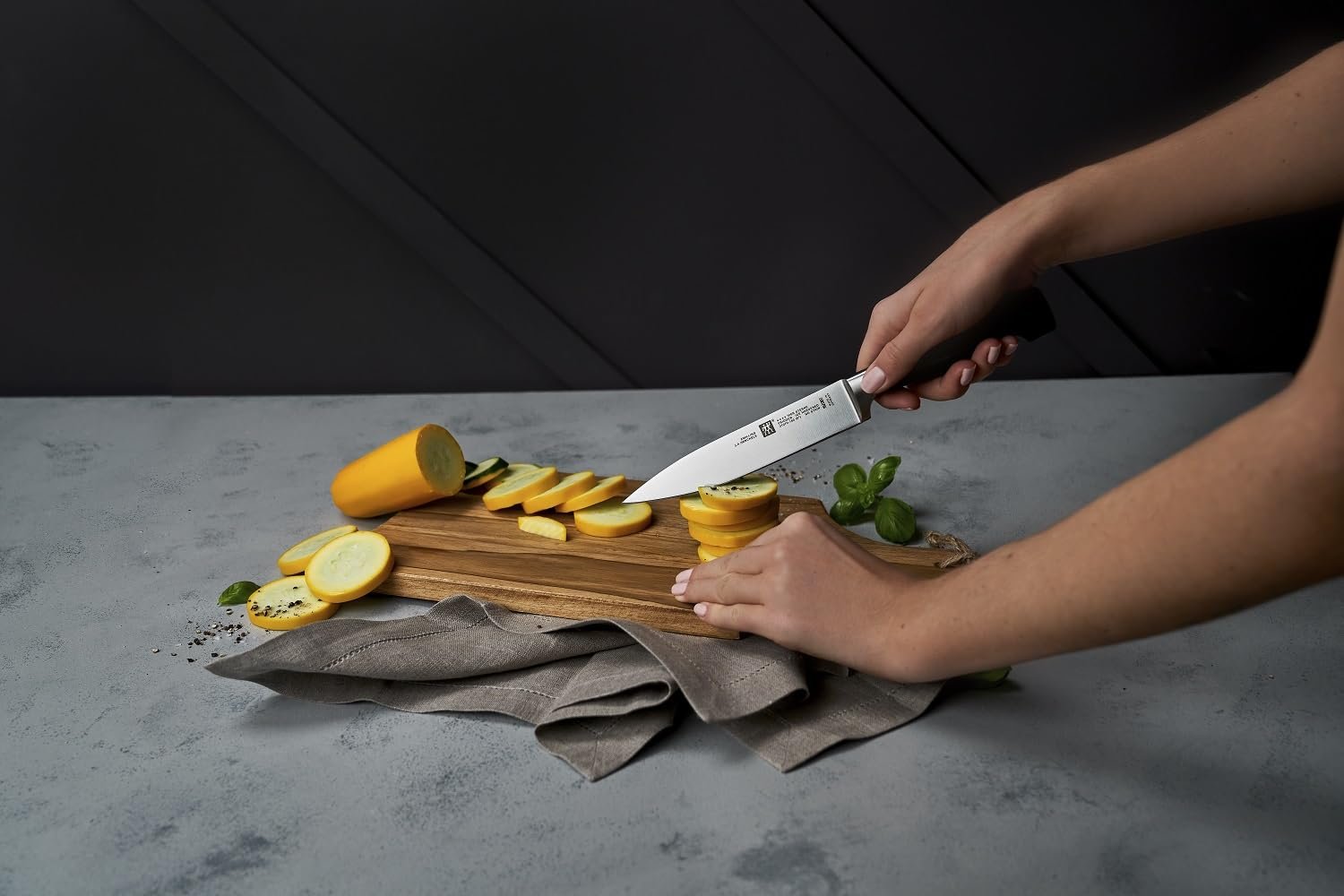 Набор ножей Zwilling Four Stars 3 предмета: нож для очистки/гарнира, нож для мяса, нож шеф-повара, фото №6